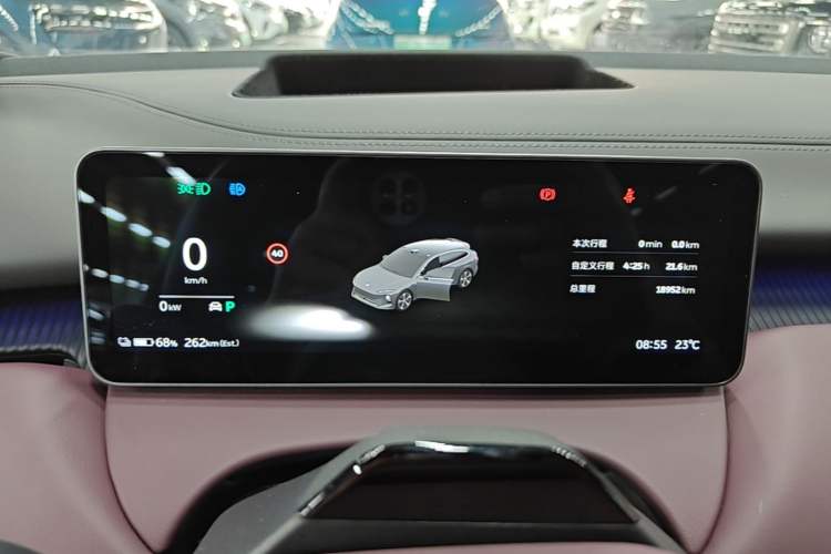 Used Nio ET5T 2025 75 kWh Touring Instrument Cluster