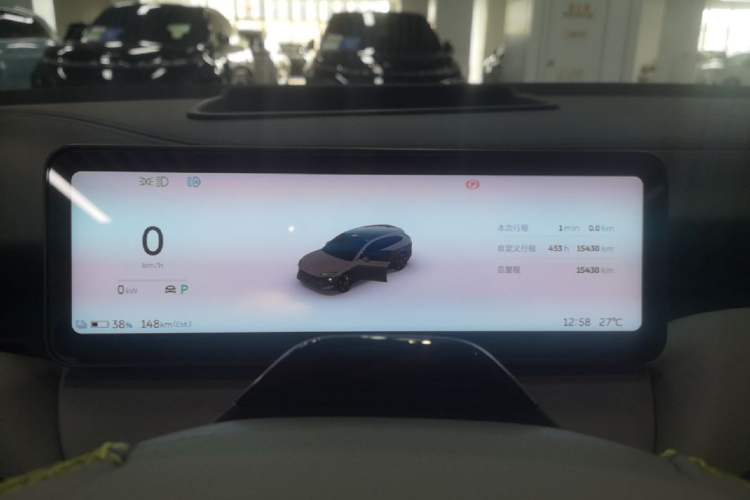 Used Nio ET5T 2025 Model Champion Commemorative Edition, 75kWh Touring Instrument Cluster