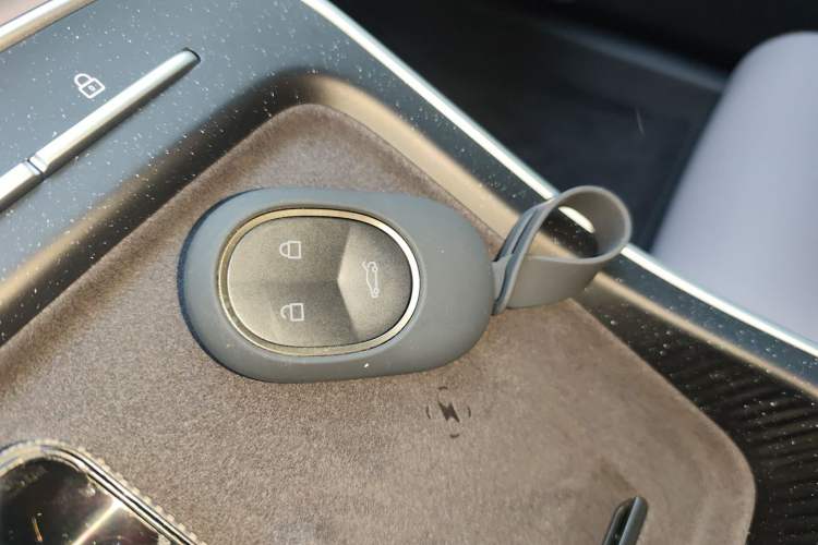 Used Nio ET5T 2025 75 kWh Touring Interior 1