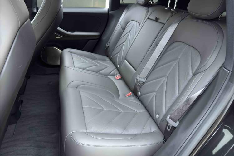 Used Nio ET5T 2025 100kWh Touring Interior 10