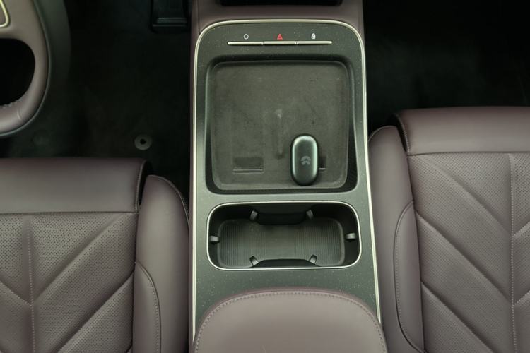 Used Nio ET5T 2025 75 kWh Touring Interior 2