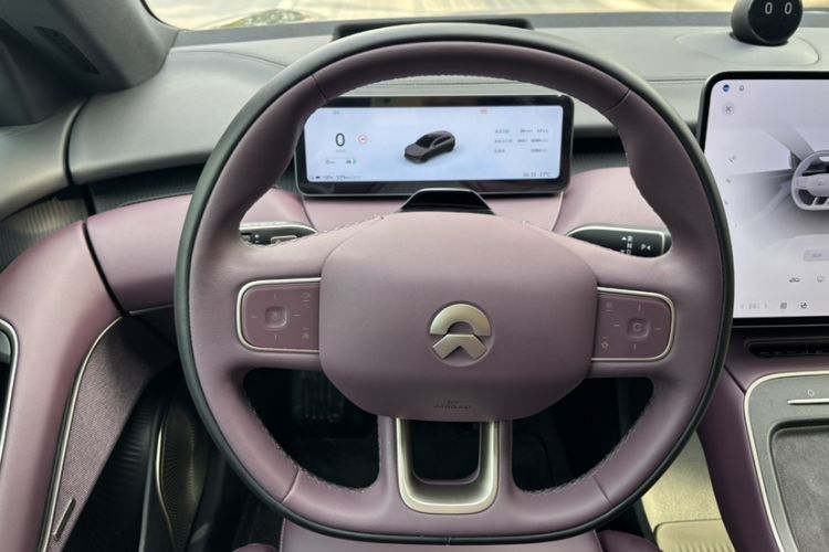 Used Nio ET5T 2025 75 kWh Touring Interior 4