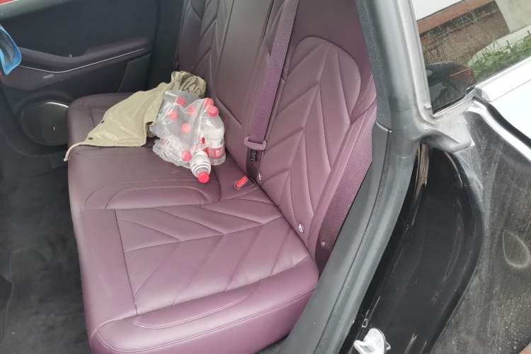 Used Nio ET5T 2025 75 kWh Touring Interior 4