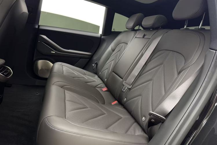 Used Nio ET5T 2025 75 kWh Touring Interior 5