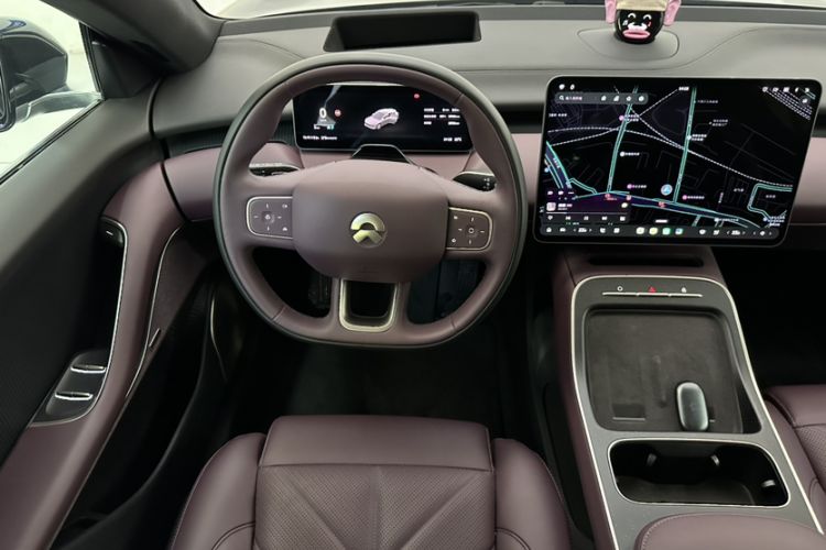 Used Nio ET5T 2025 75 kWh Touring Interior 5
