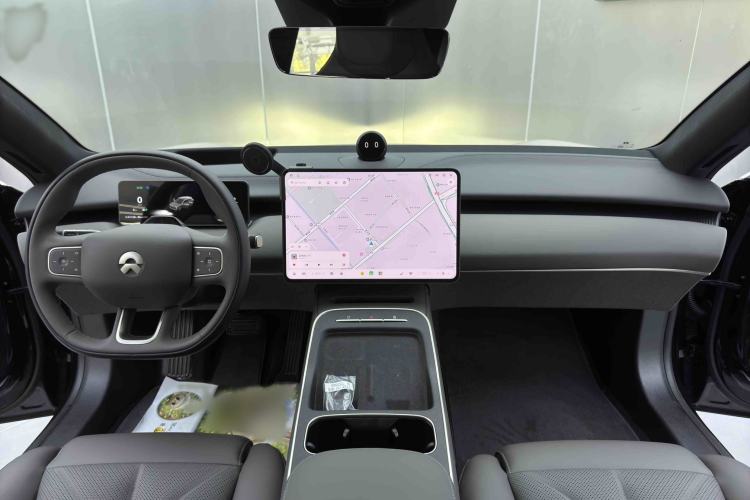Used Nio ET5T 2025 100kWh Touring Interior 6