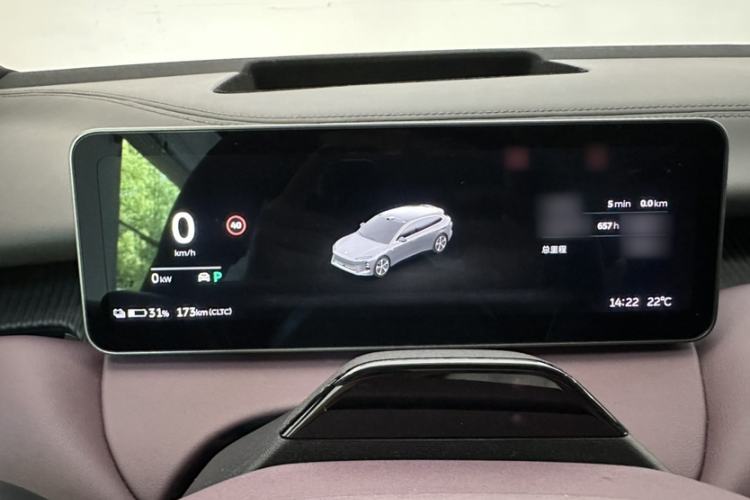 Used Nio ET5T 2025 75 kWh Touring Interior 8