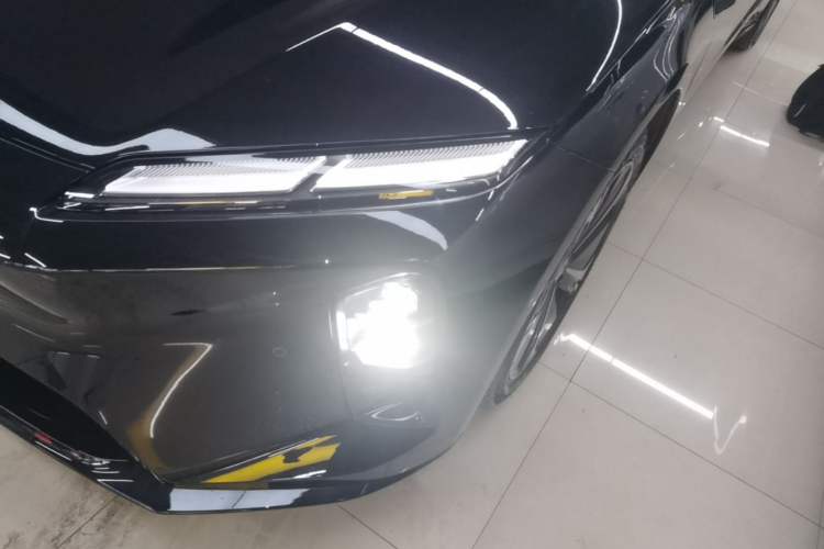 Used Nio ET5T 2025 75 kWh Touring Left Front Headlight