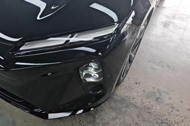 Used Nio ET5T 2025 Model Champion Commemorative Edition, 75kWh Touring Left Front Headlight