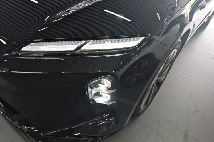Used Nio ET5T 2025 75 kWh Touring Left Front Headlight