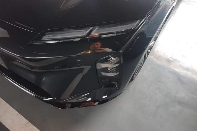 Used Nio ET5T 2025 75 kWh Touring Left Front Headlight