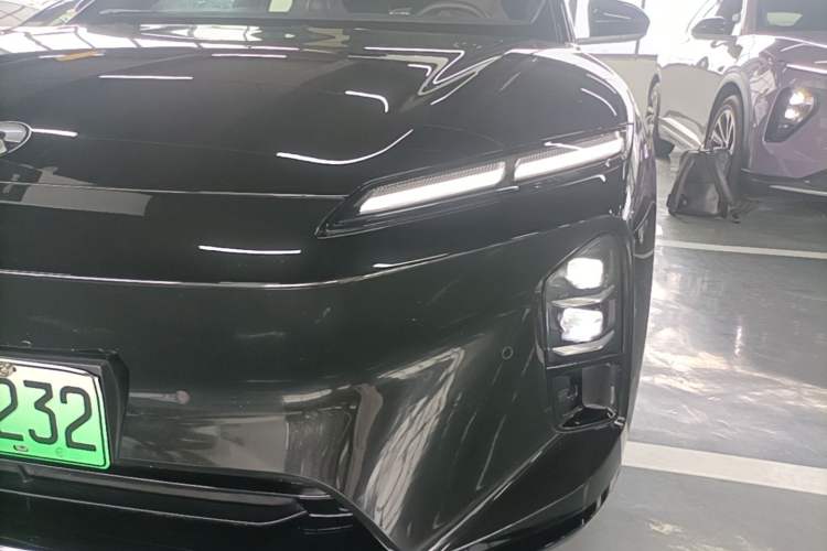Used Nio ET5T 2025 75 kWh Touring Left Front Headlight