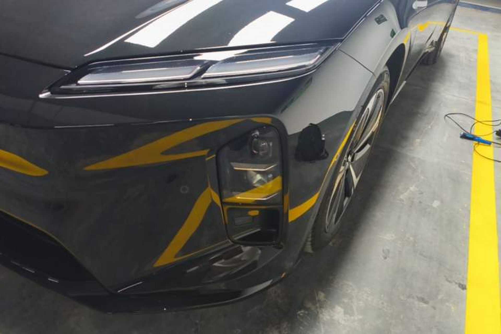 Used Nio ET5T 2025 75 kWh Touring Left Front Headlight