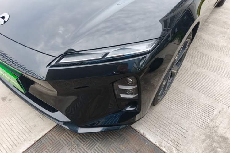 Used Nio ET5T 2025 75 kWh Touring Left Front Headlight