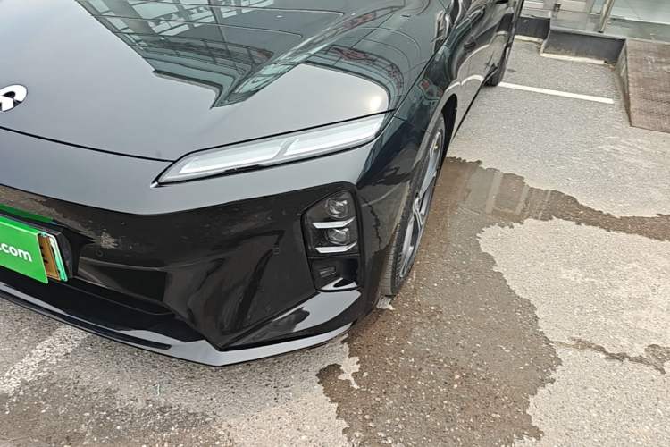 Used Nio ET5T 2025 75 kWh Touring Left Front Headlight