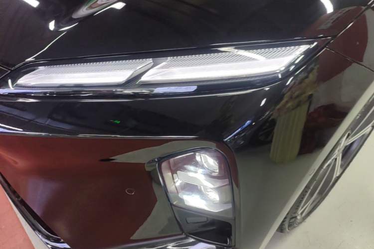 Used Nio ET5T 2025 75 kWh Touring Left Front Headlight