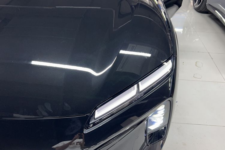 Used Nio ET5T 2025 75 kWh Touring Left Front Headlight