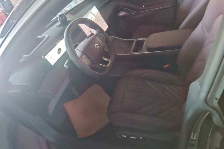 Used Nio ET5T 2025 75 kWh Touring Left Front Seat