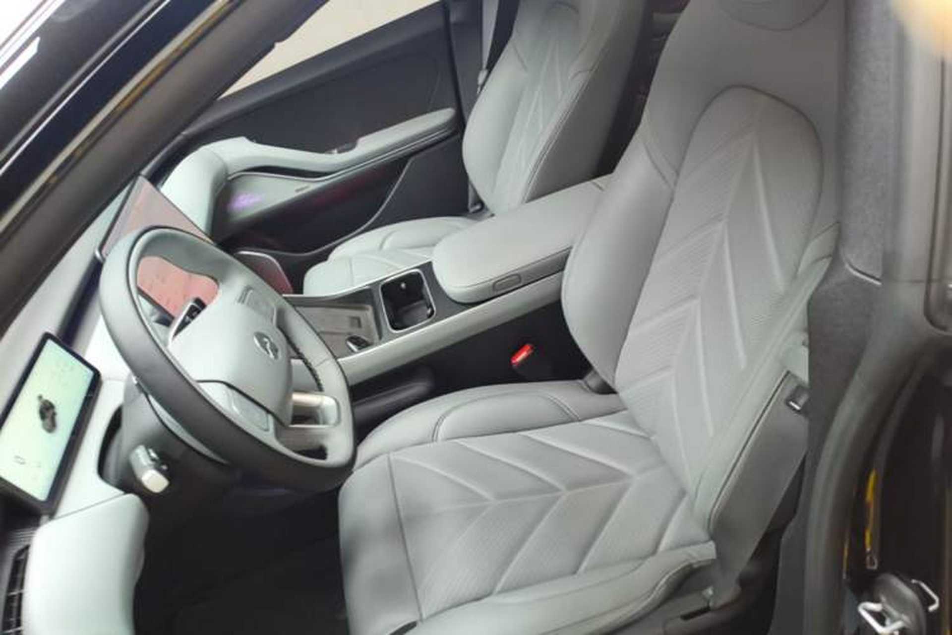 Used Nio ET5T 2025 75 kWh Touring Left Front Seat