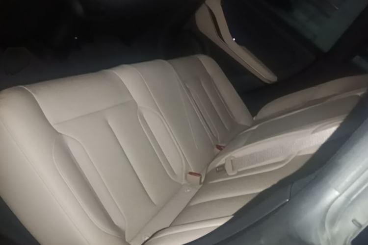 Used Nio ET5T 2025 75 kWh Touring Left Rear Seat