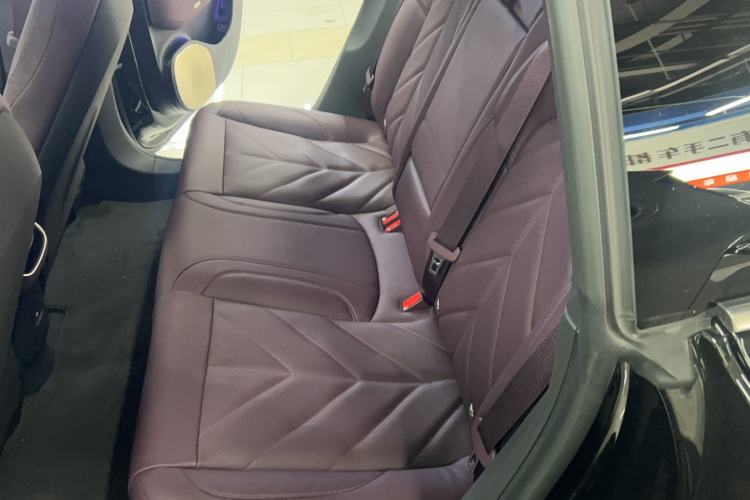 Used Nio ET5T 2025 75 kWh Touring Left Rear Seat