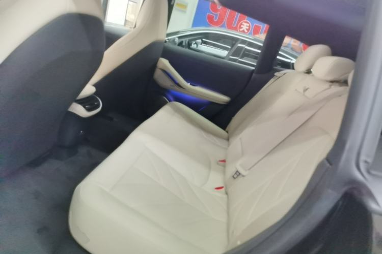 Used Nio ET5T 2025 75 kWh Touring Left Rear Seat