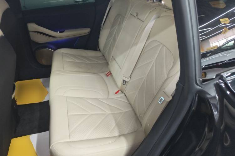 Used Nio ET5T 2025 75 kWh Touring Left Rear Seat
