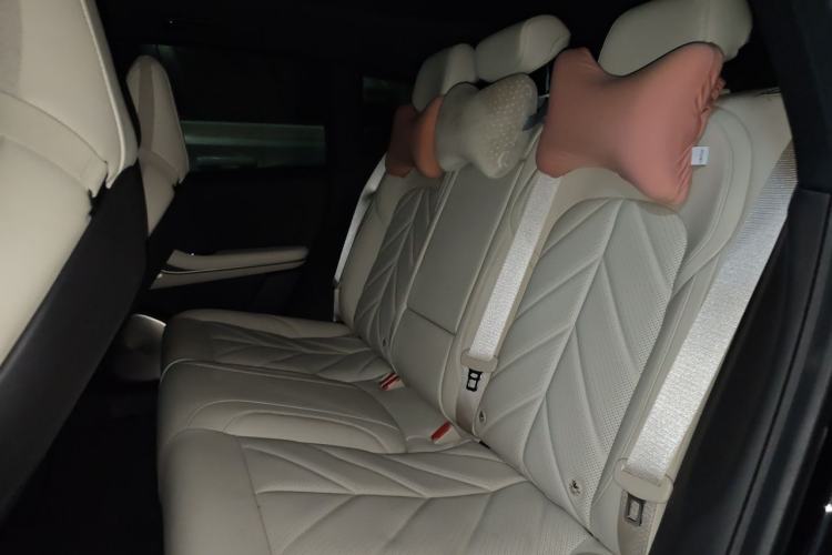 Used Nio ET5T 2025 75 kWh Touring Left Rear Seat
