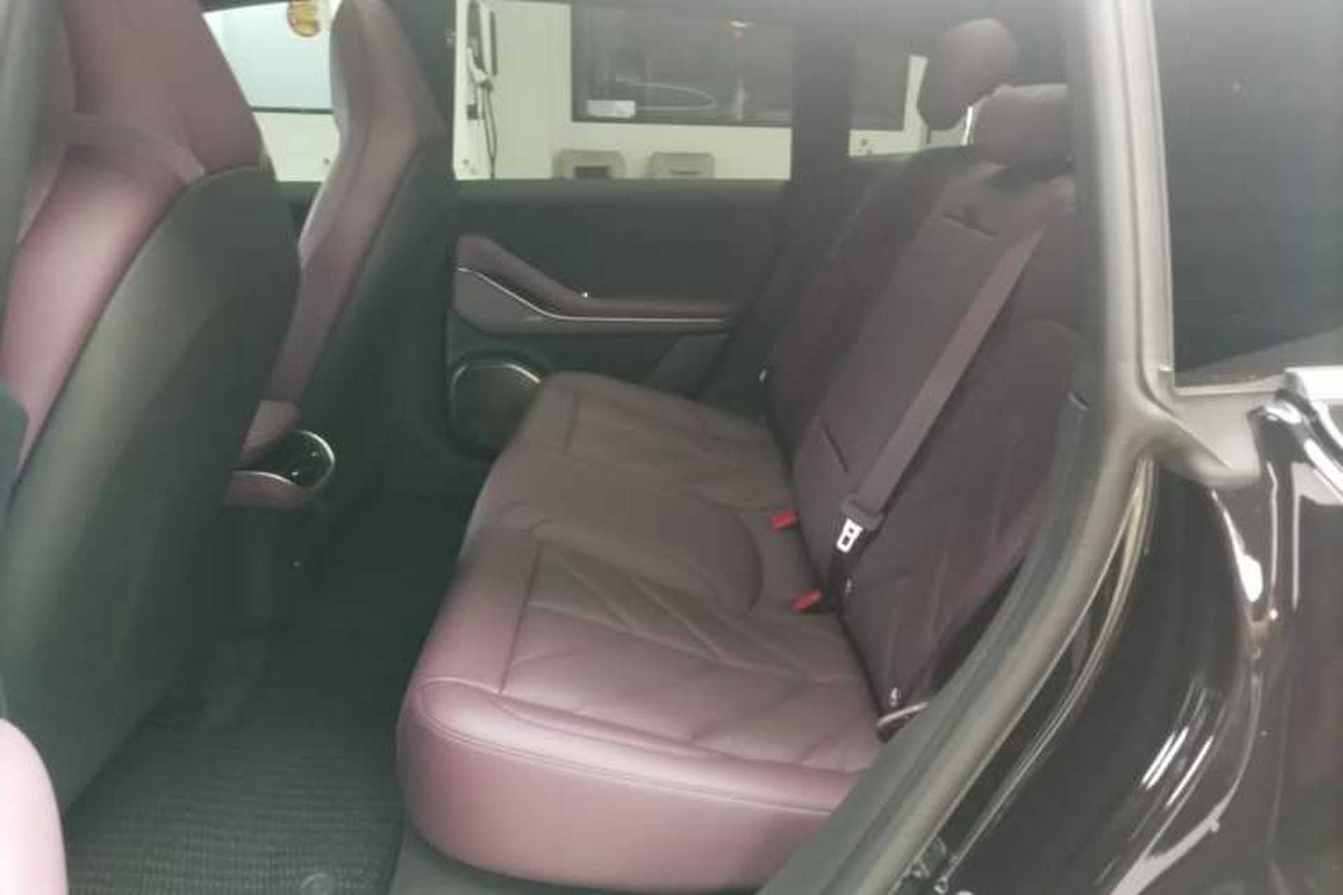 Used Nio ET5T 2025 75 kWh Touring Left Rear Seat