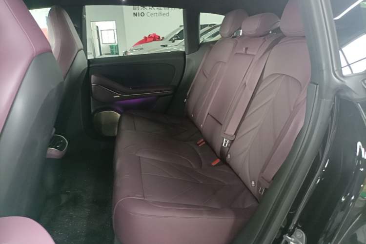Used Nio ET5T 2025 75 kWh Touring Left Rear Seat