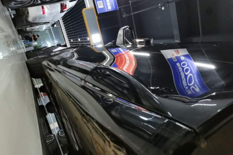 Used Nio ET5T 2025 75 kWh Touring Left Side Sill