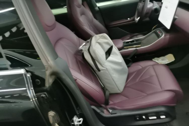Used Nio ET5T 2025 75 kWh Touring Right Front Seat