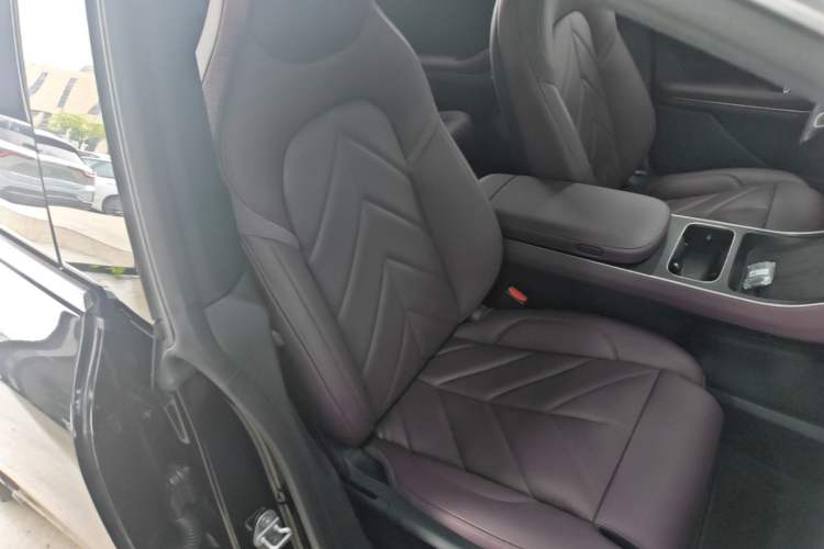 Used Nio ET5T 2025 Model Champion Commemorative Edition, 75kWh Touring Right Front Seat