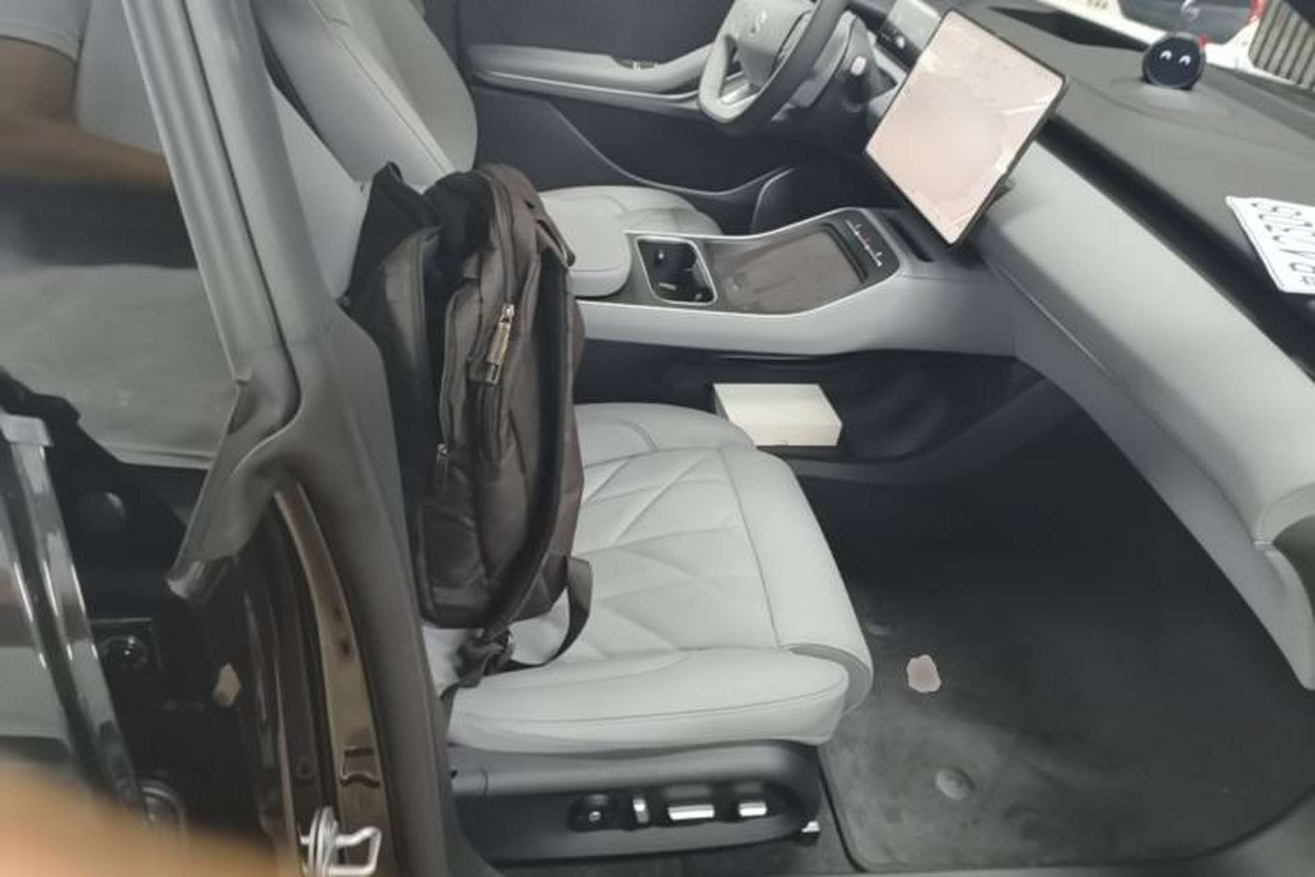 Used Nio ET5T 2025 75 kWh Touring Right Front Seat
