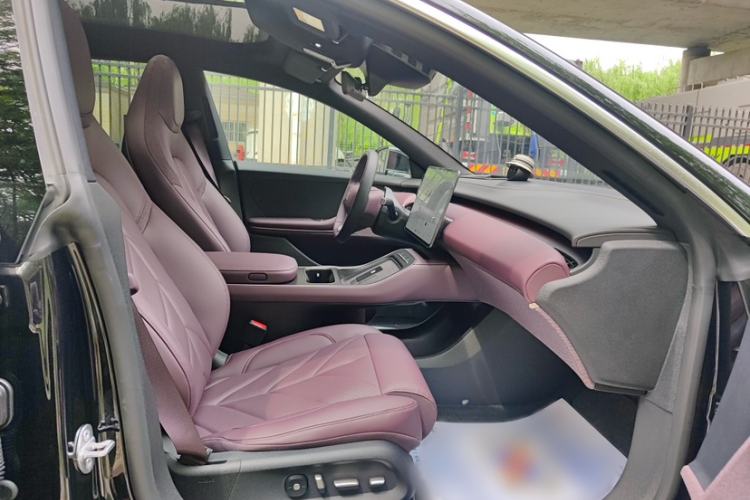 Used Nio ET5T 2025 100kWh Touring Right Front Seat