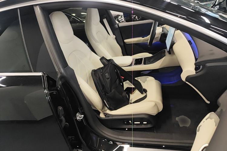 Used Nio ET5T 2025 75 kWh Touring Right Front Seat