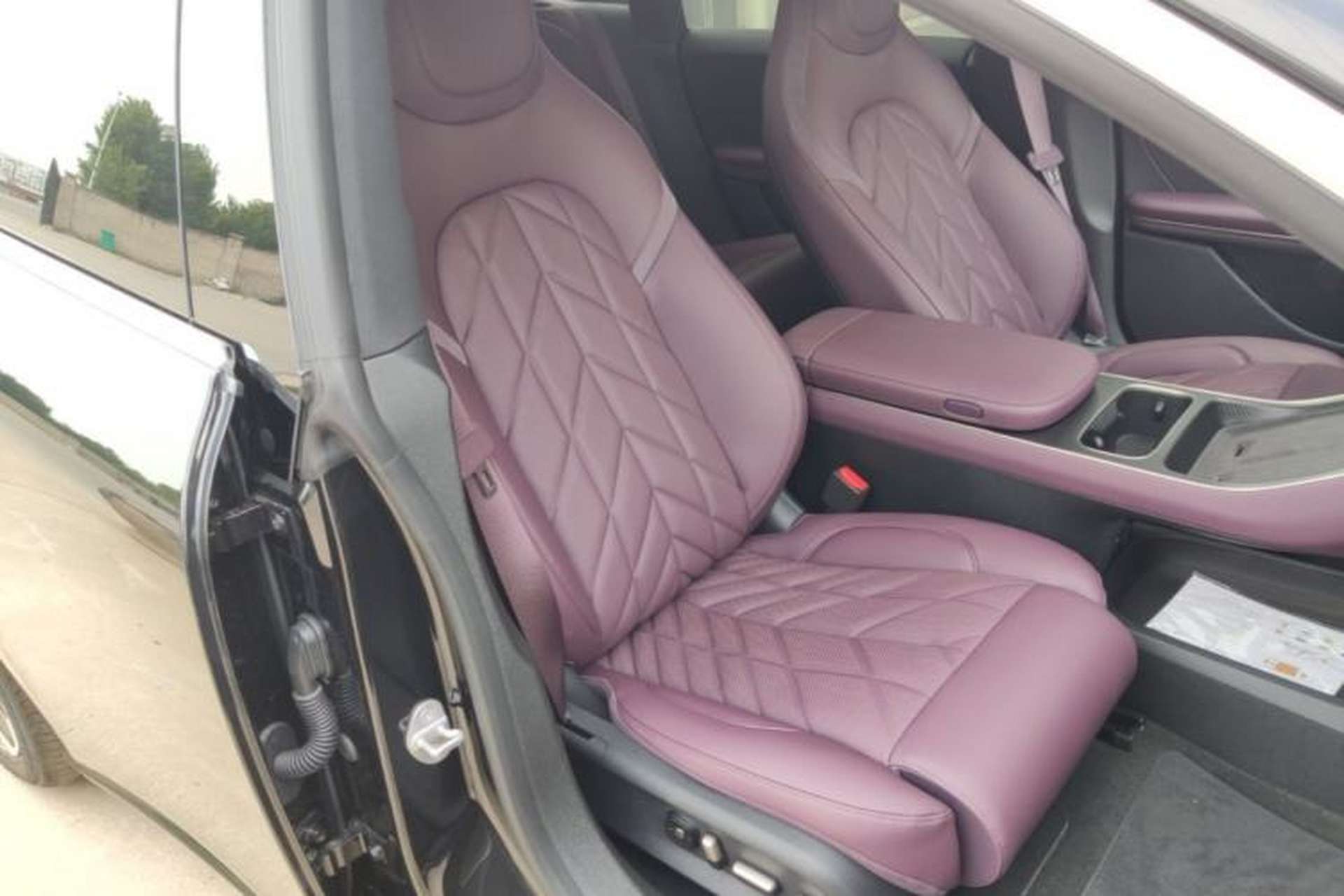 Used Nio ET5T 2025 100kWh Touring Right Front Seat