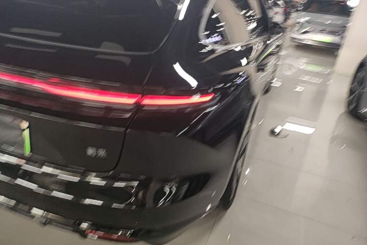 Used Nio ET5T 2025 75 kWh Touring Right Rear Taillight