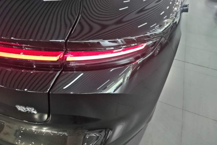 Used Nio ET5T 2025 75 kWh Touring Right Rear Taillight