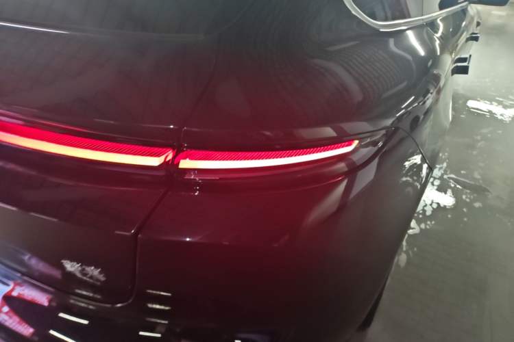 Used Nio ET5T 2025 75 kWh Touring Right Rear Taillight