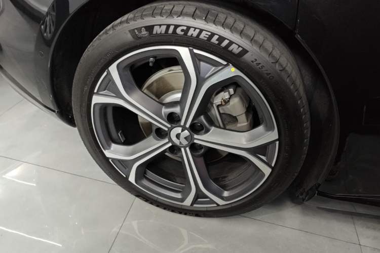 Used Nio ET5T 2025 100kWh Touring Right Rear Wheel Hub