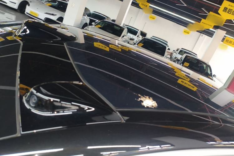 Used Nio ET5T 2025 75 kWh Touring Roof