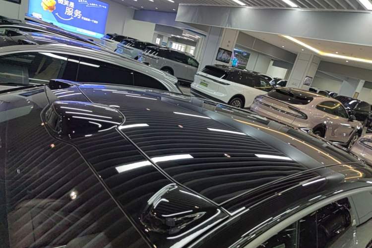 Used Nio ET5T 2025 75 kWh Touring Roof