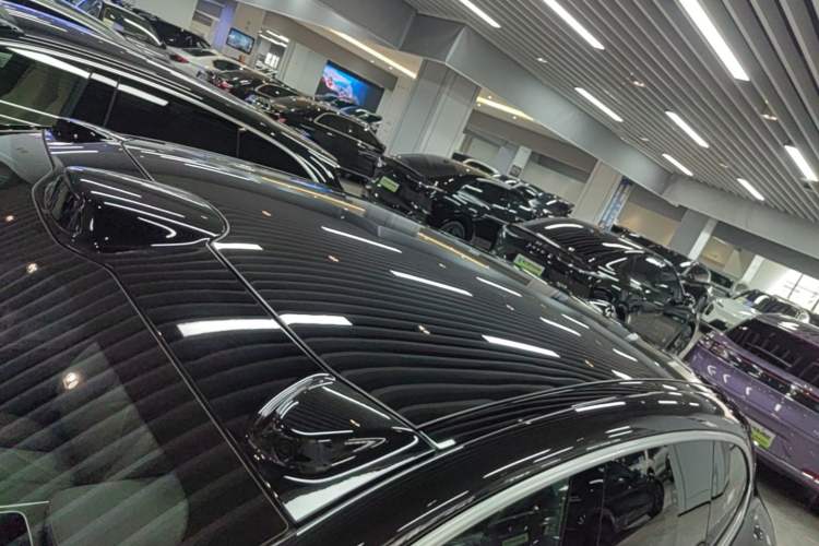 Used Nio ET5T 2025 75 kWh Touring Roof