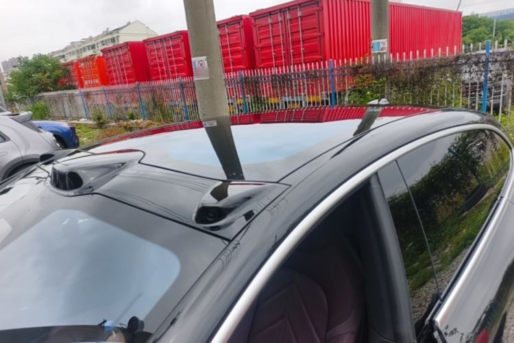 Used Nio ET5T 2025 75 kWh Touring Roof