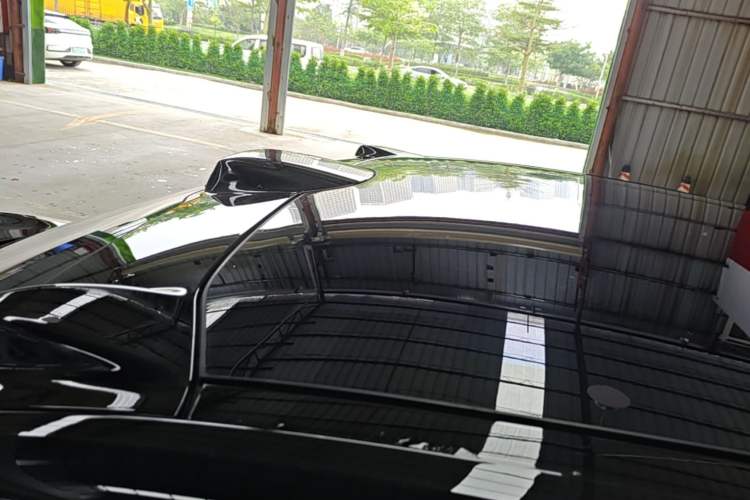 Used Nio ET5T 2025 75 kWh Touring Roof