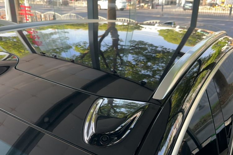 Used Nio ET5T 2025 75 kWh Touring Roof