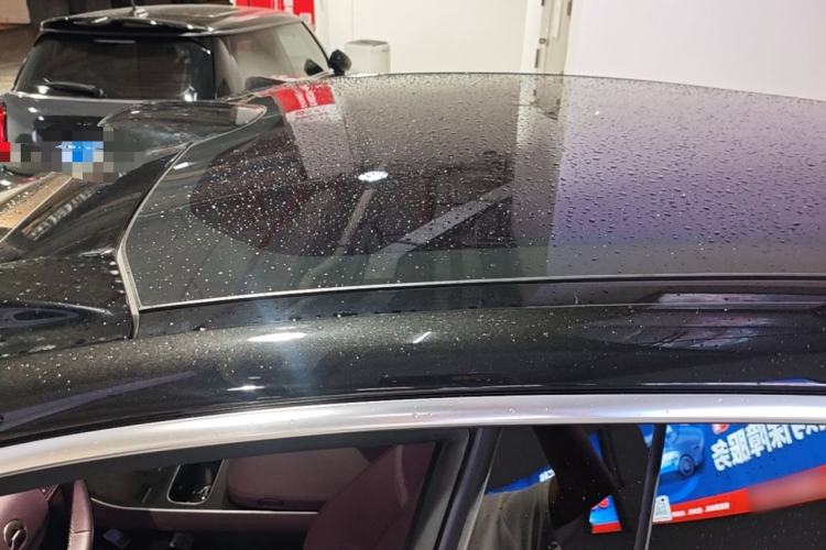 Used Nio ET5T 2025 75 kWh Touring Roof