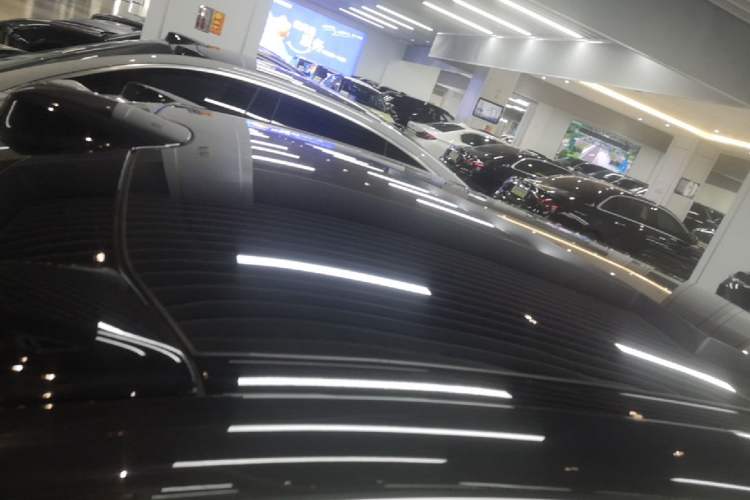 Used Nio ET5T 2025 75 kWh Touring Roof