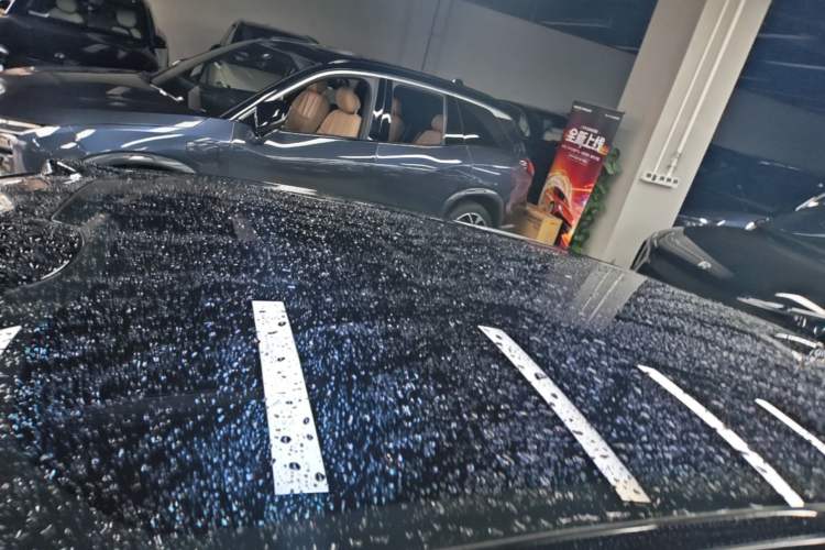 Used Nio ET5T 2025 75 kWh Touring Roof